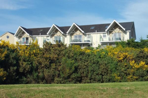 Отель Fairway Apartment  Нэрн